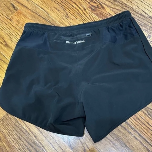 Men’s District Vision Shorts - Picture 3 of 3
